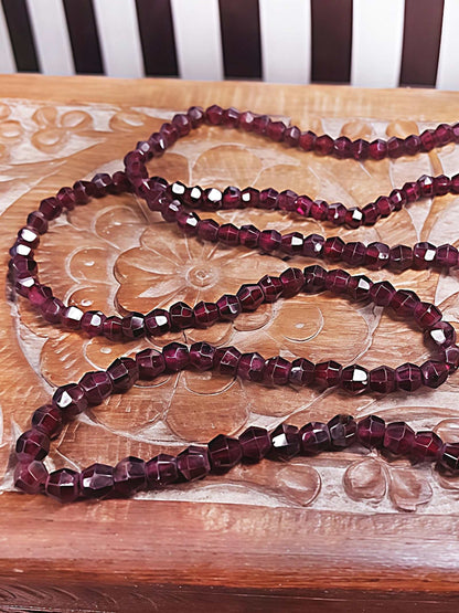 Vintage 1960s Garnet Gemstone Necklace 24" Burgundy