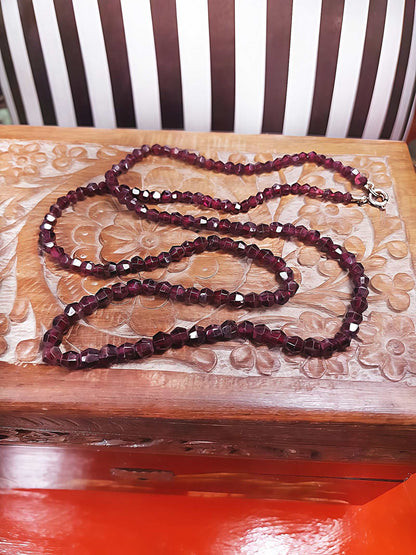 Vintage 1960s Garnet Gemstone Necklace 24" Burgundy