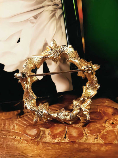 Vintage 1960s Faux Pearl Wreath Brooch Leaf Pin Gold Tone