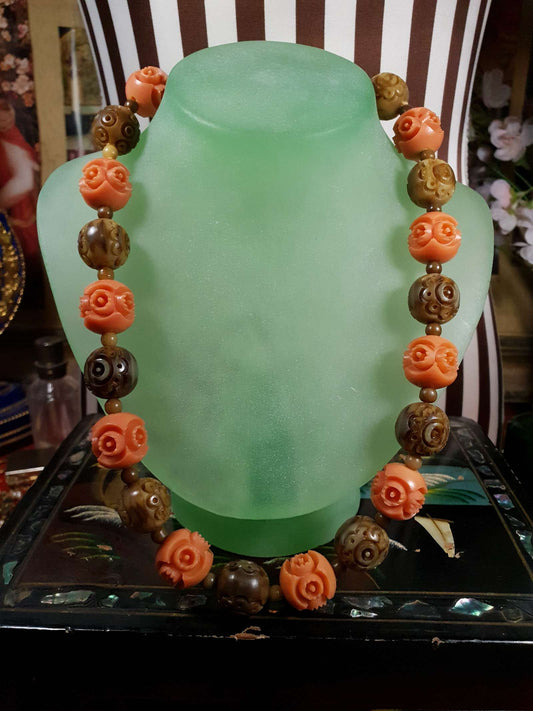 Vintage 1960s Rose Carved Resin Necklace 18" Bohemian Olive Coral Choker