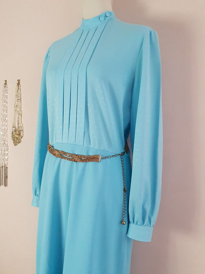 Classic Vintage 1960s Baby Blue Dress - Size 14/16