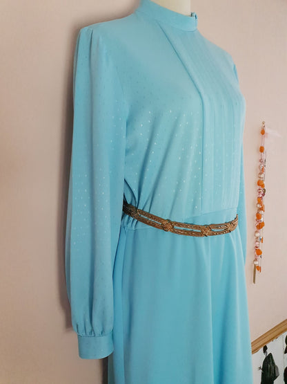 Classic Vintage 1960s Baby Blue Dress - Size 14/16