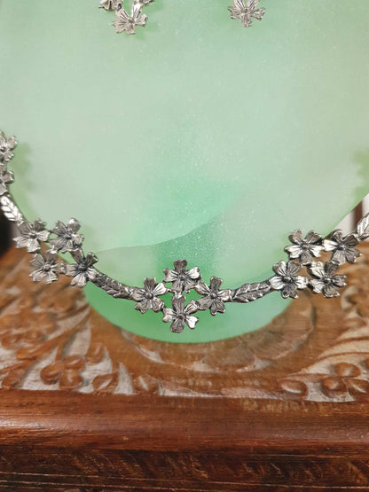 Vintage Silver Tone Flower Necklace 1970s Retro Floral Demi Parure Jewellery Set