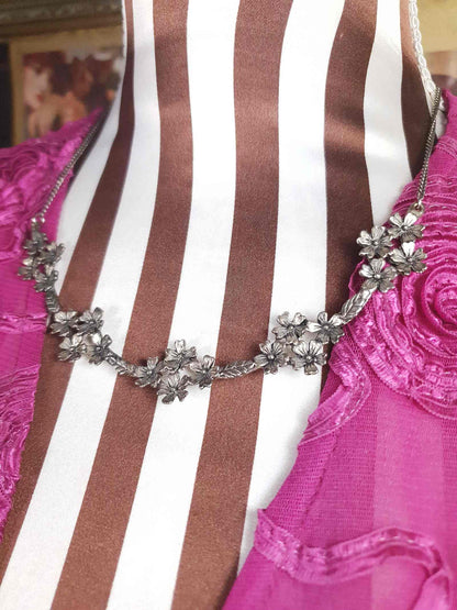 Vintage Silver Tone Flower Necklace 1970s Retro Floral Demi Parure Jewellery Set