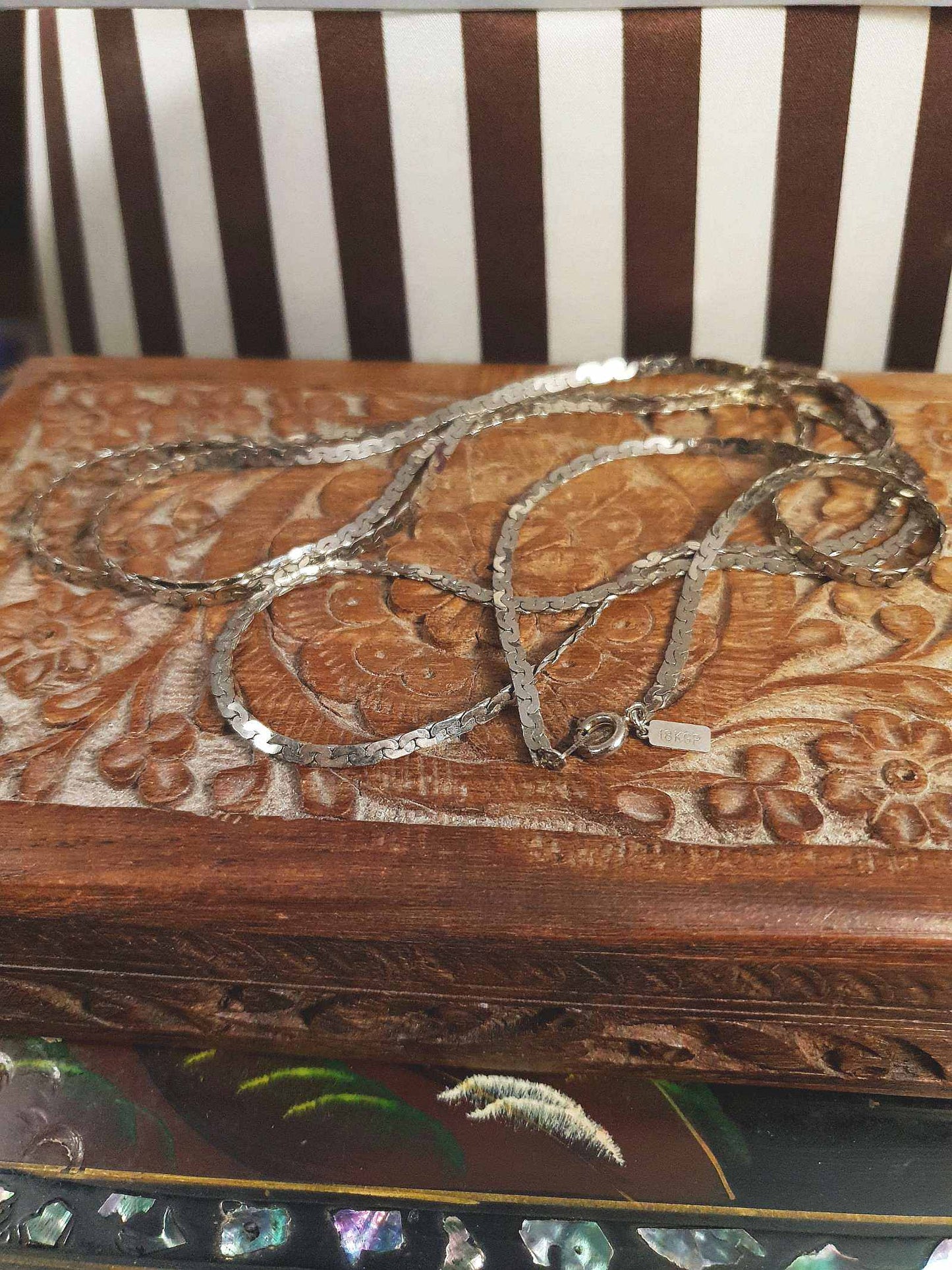 1980s Vintage White Gold Chain Necklace Long Retro 18ct Plated