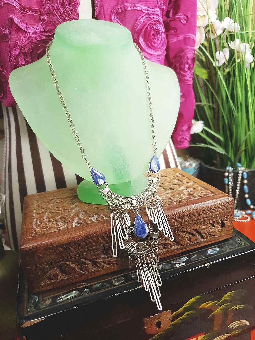 1980s Vintage Sodalite Boho Bib Necklace Bohemian Gemstone