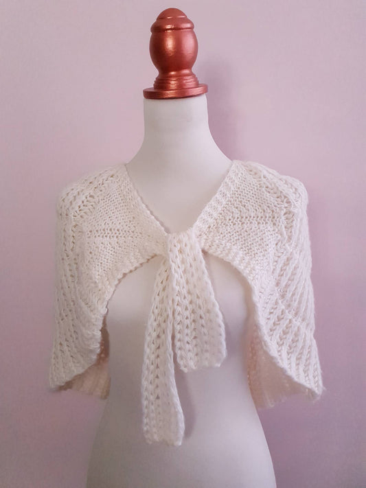 Cute Chic Vintage Cream Chunky Knit Shawl