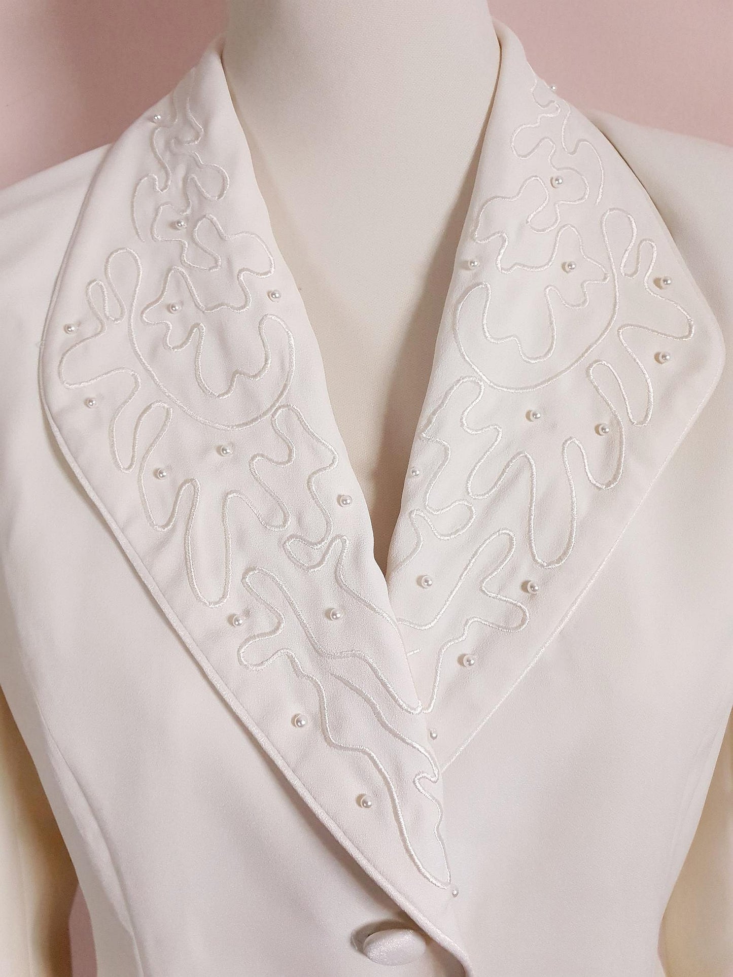 Vintage Cream Embroidery Pearl Jacket 1980s Retro