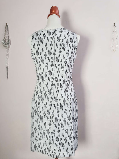 1980s Vintage Floral Pale Grey Shift Classic Dress - Size 10