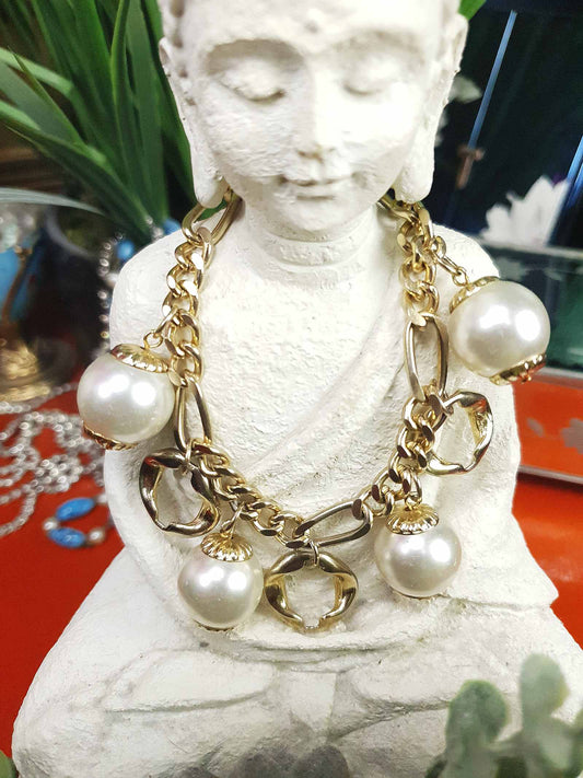 Vintage White Glass Pearl Charm Bracelet 90s