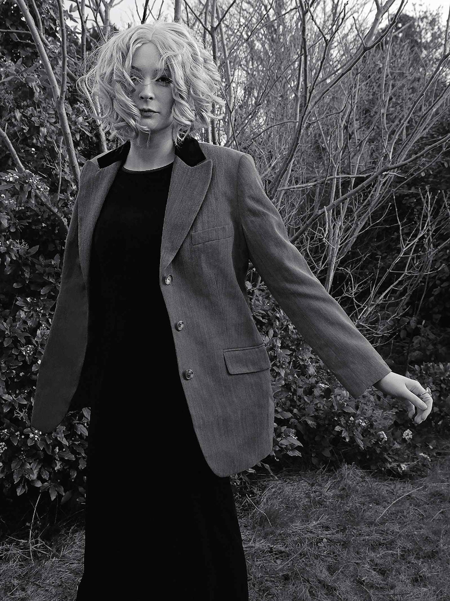 Stylish Pre-Loved 1990s Grey Wool & Velvet Nicole Farhi Jacket Blazer - Size 12/14