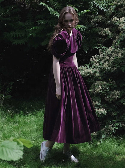 English Classics - Beautiful 1980s Vintage Laura Ashley Purple Velvet Dress - Size 10/12