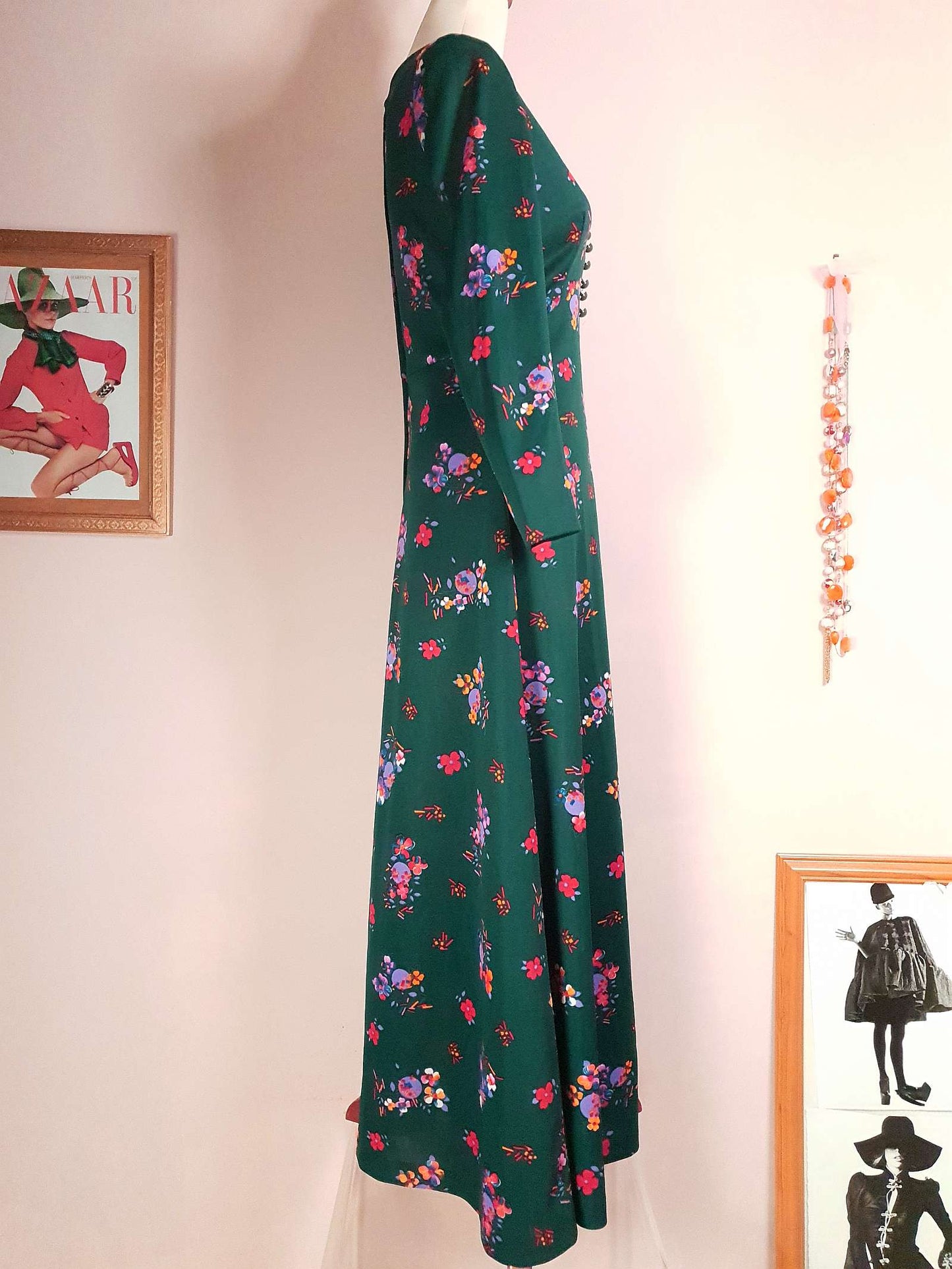 Vintage 1970s Pretty Floral Green Maxi Dress - Size 10
