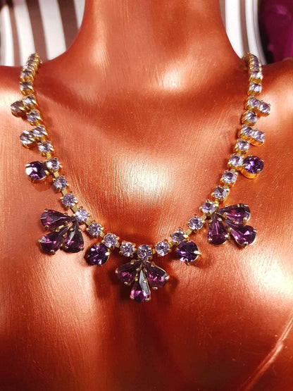 Vintage 1940s Purple Rhinestone Necklace Gold-Tone