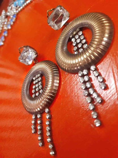 Vintage 1950s Circle Dangle Drop Rhinestone Earrings - Clip-On