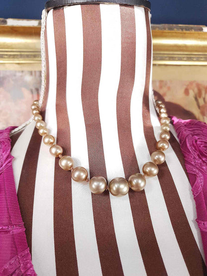 Vintage 1950s Golden Honey Glass Pearl Necklace Choker Graduated Hand-Knotted