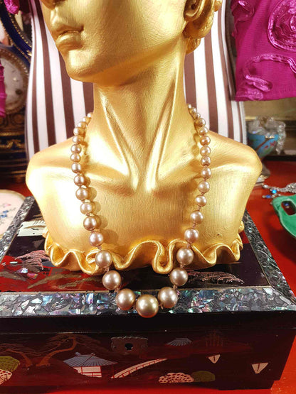 Vintage 1950s Golden Honey Glass Pearl Necklace Choker Graduated Hand-Knotted
