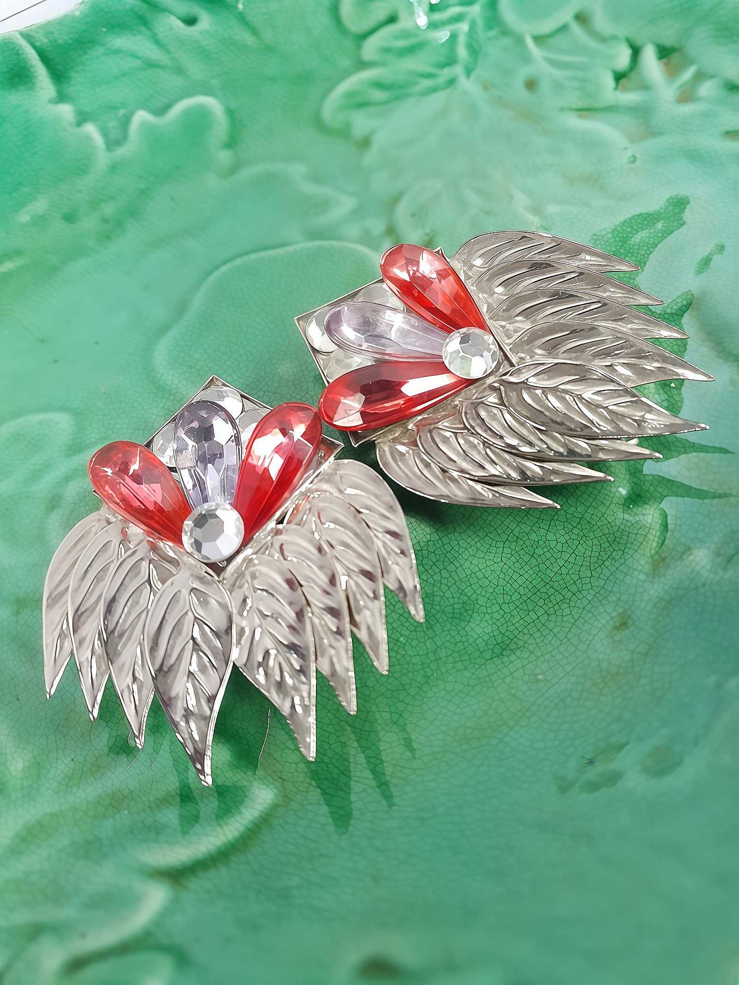Vintage 1950s Metal Feather Statement Earrings Silver-Tone Clip-Ons Pink Rhinestone