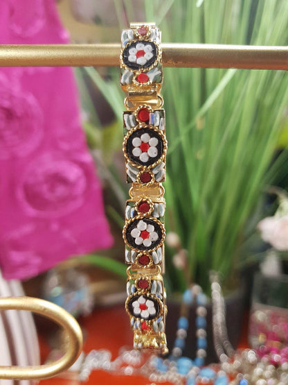 Vintage 1950s Italian Venetian Glass Micro Mosaic Bracelet – Red & White Daisy