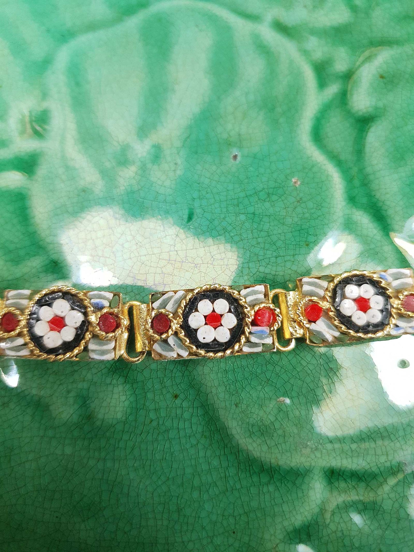 Vintage 1950s Italian Venetian Glass Micro Mosaic Bracelet – Red & White Daisy
