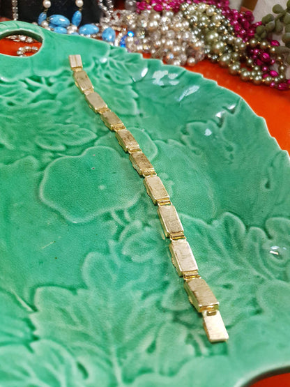 Vintage 1950s Italian Venetian Glass Micro Mosaic Bracelet – Red & White Daisy