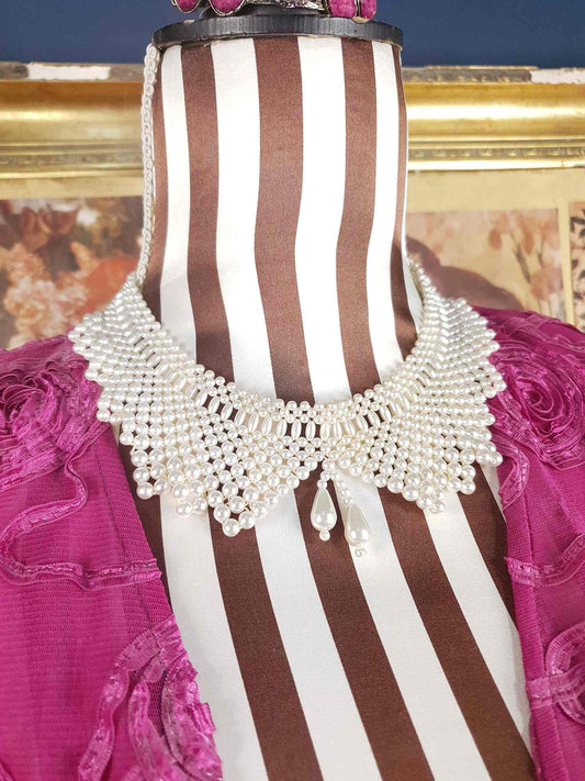 Vintage 1950s White Glass Pearl Collar Necklace Bib Statement