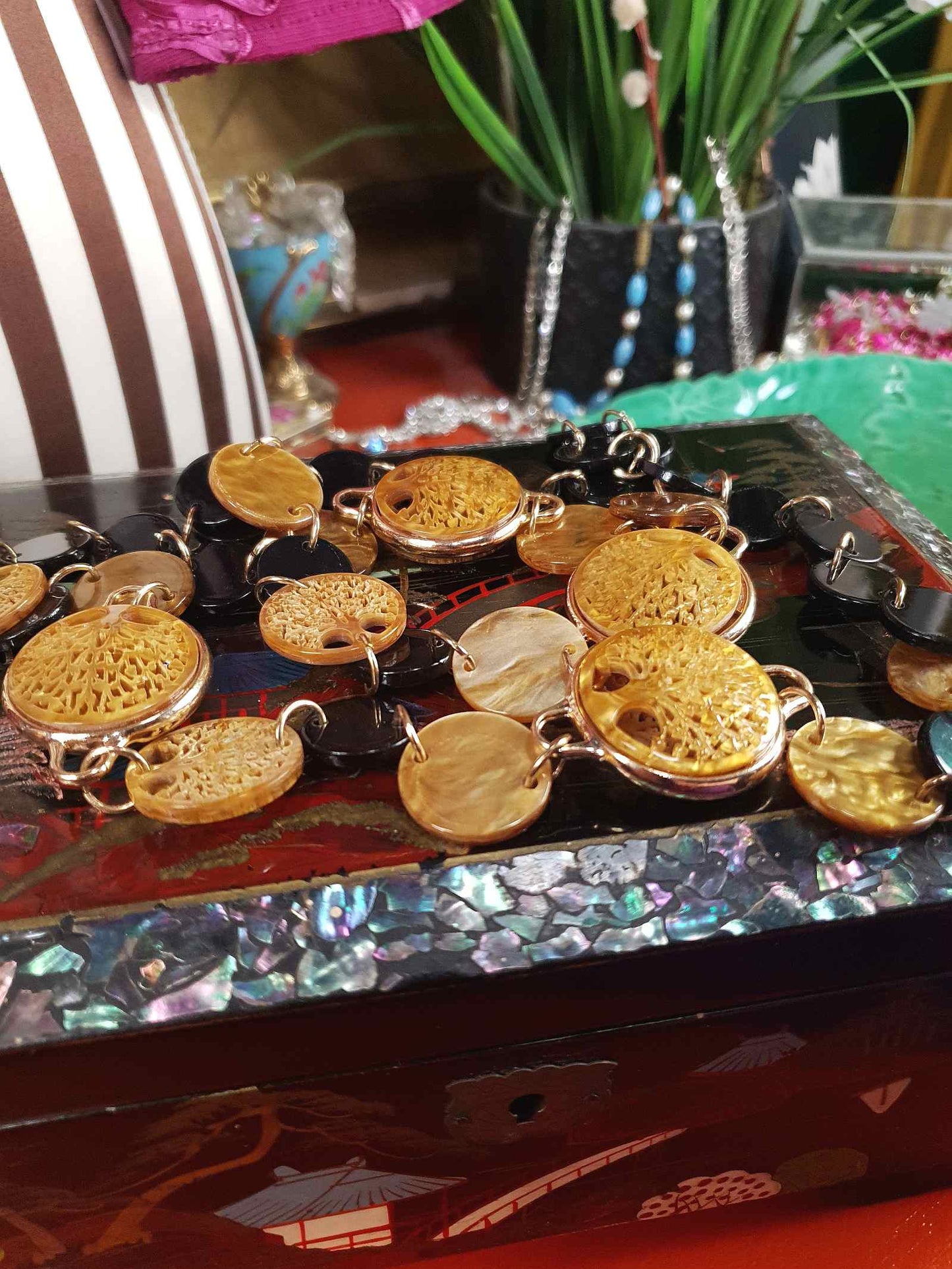 Vintage 1960s Carved Lucite Tree Of Life Necklace - Golden Marble & Black Boho