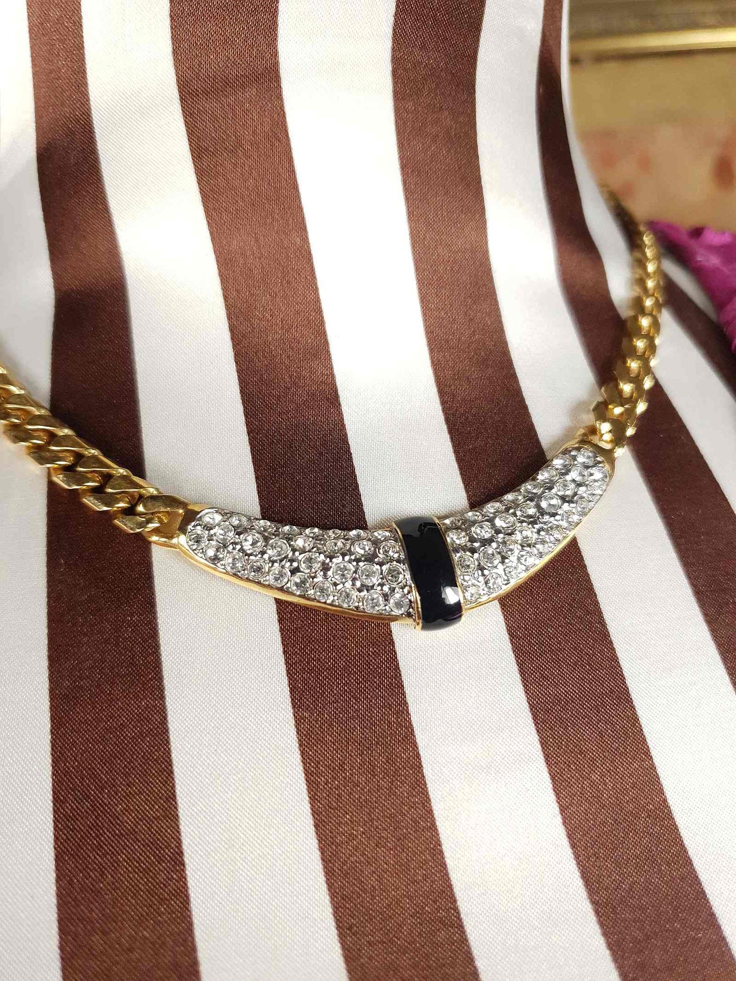Vintage 1970s Rhinestone Curb Chain Necklace Choker Retro Gold-Tone