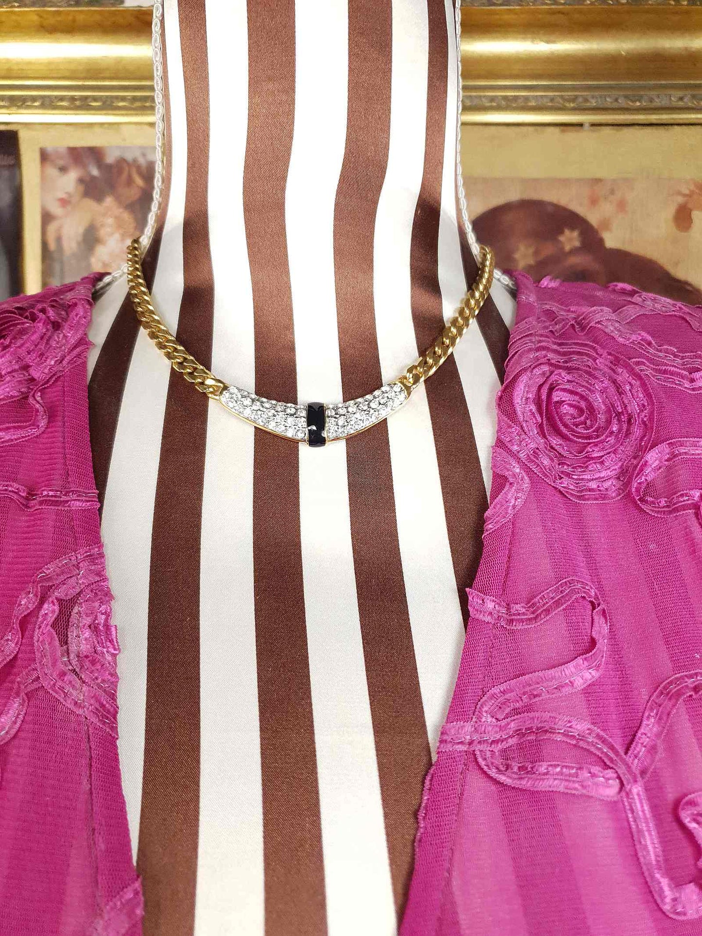 Vintage 1970s Rhinestone Curb Chain Necklace Choker Retro Gold-Tone