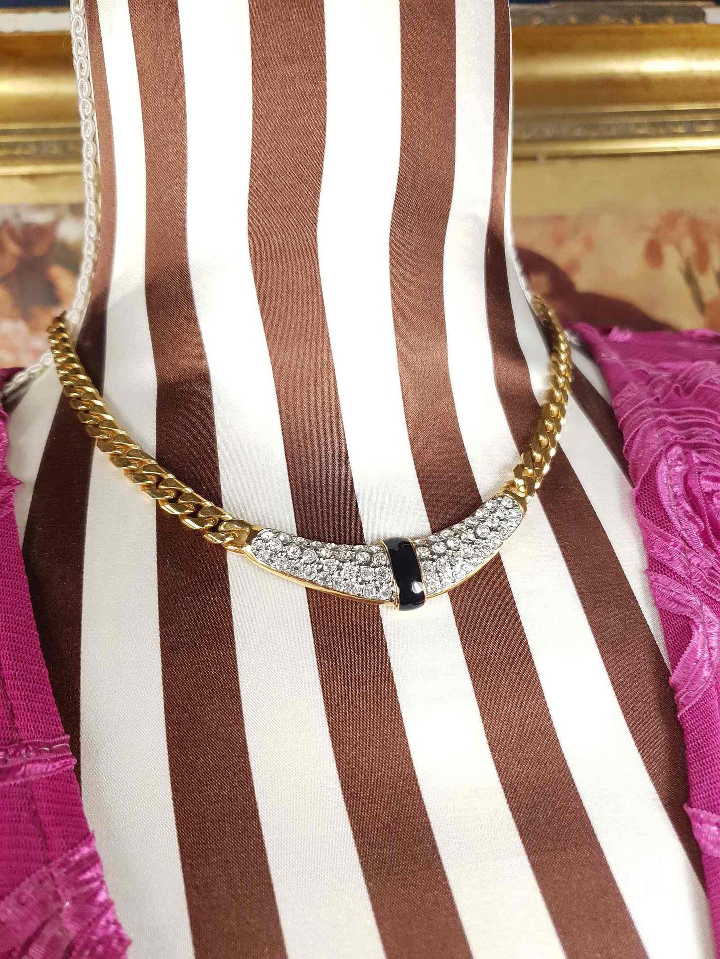 Vintage 1970s Rhinestone Curb Chain Necklace Choker Retro Gold-Tone