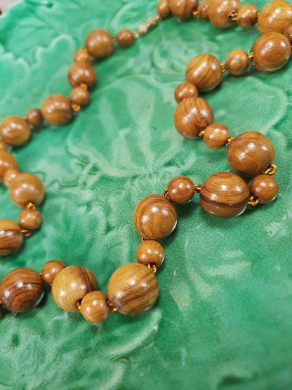 Vintage 1970s Chestnut Brown Wooden Bead Necklace Boho Retro