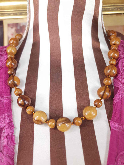 Vintage 1970s Chestnut Brown Wooden Bead Necklace Boho Retro