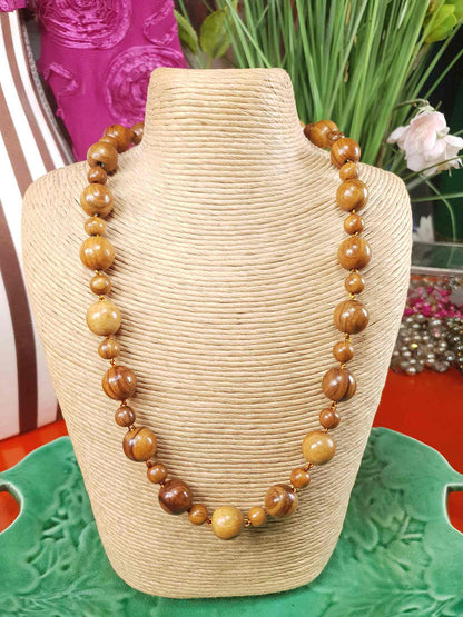 Vintage 1970s Chestnut Brown Wooden Bead Necklace Boho Retro