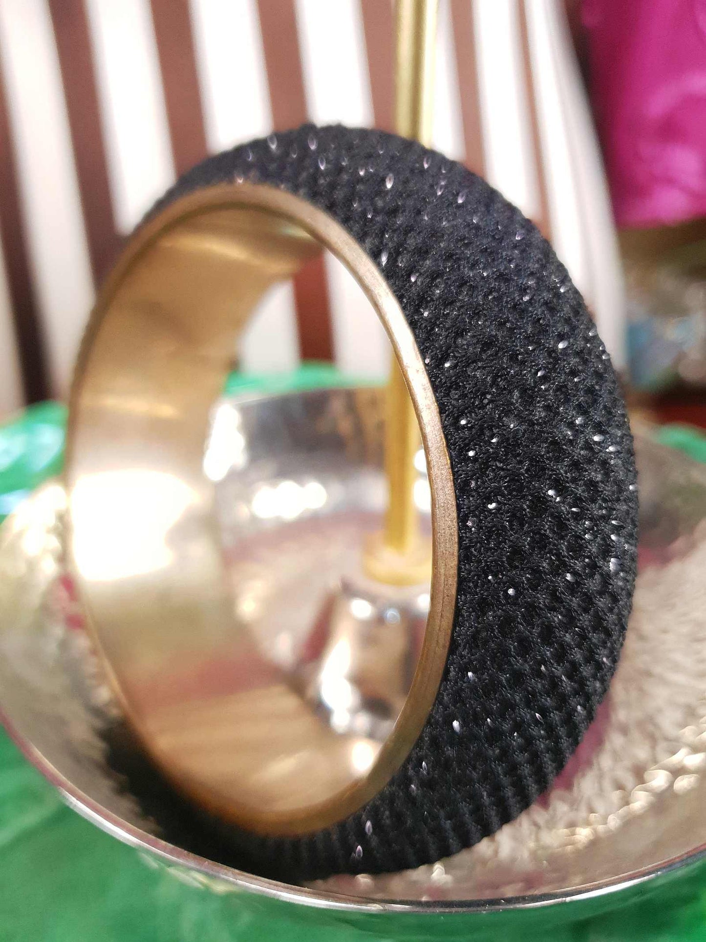 Vintage 1980s Black Mesh Glitter Brass Bangle Bracelet