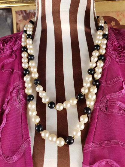 Vintage 1980s White Black Faux Pearl Long Necklace