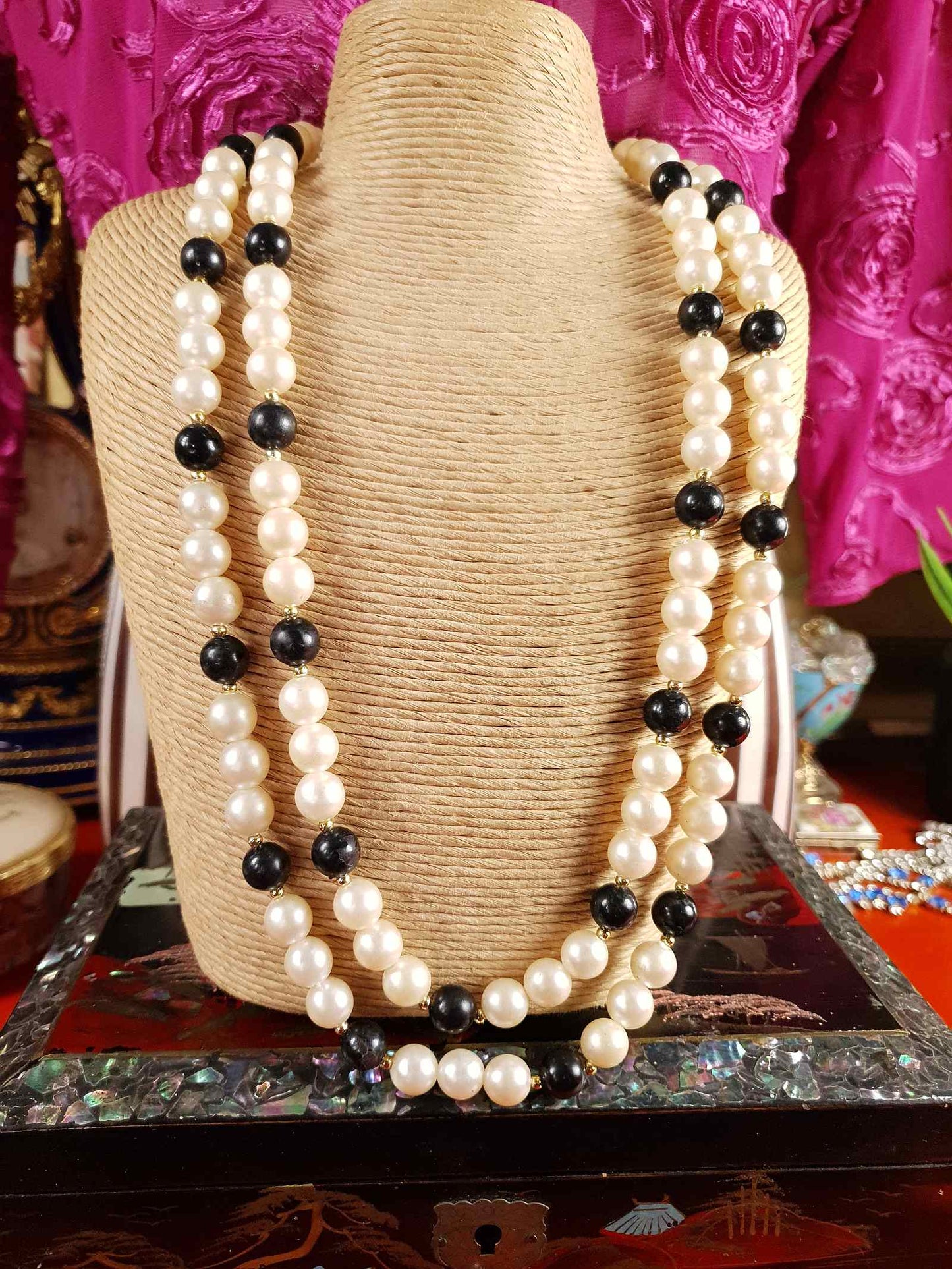 Vintage 1980s White Black Faux Pearl Long Necklace