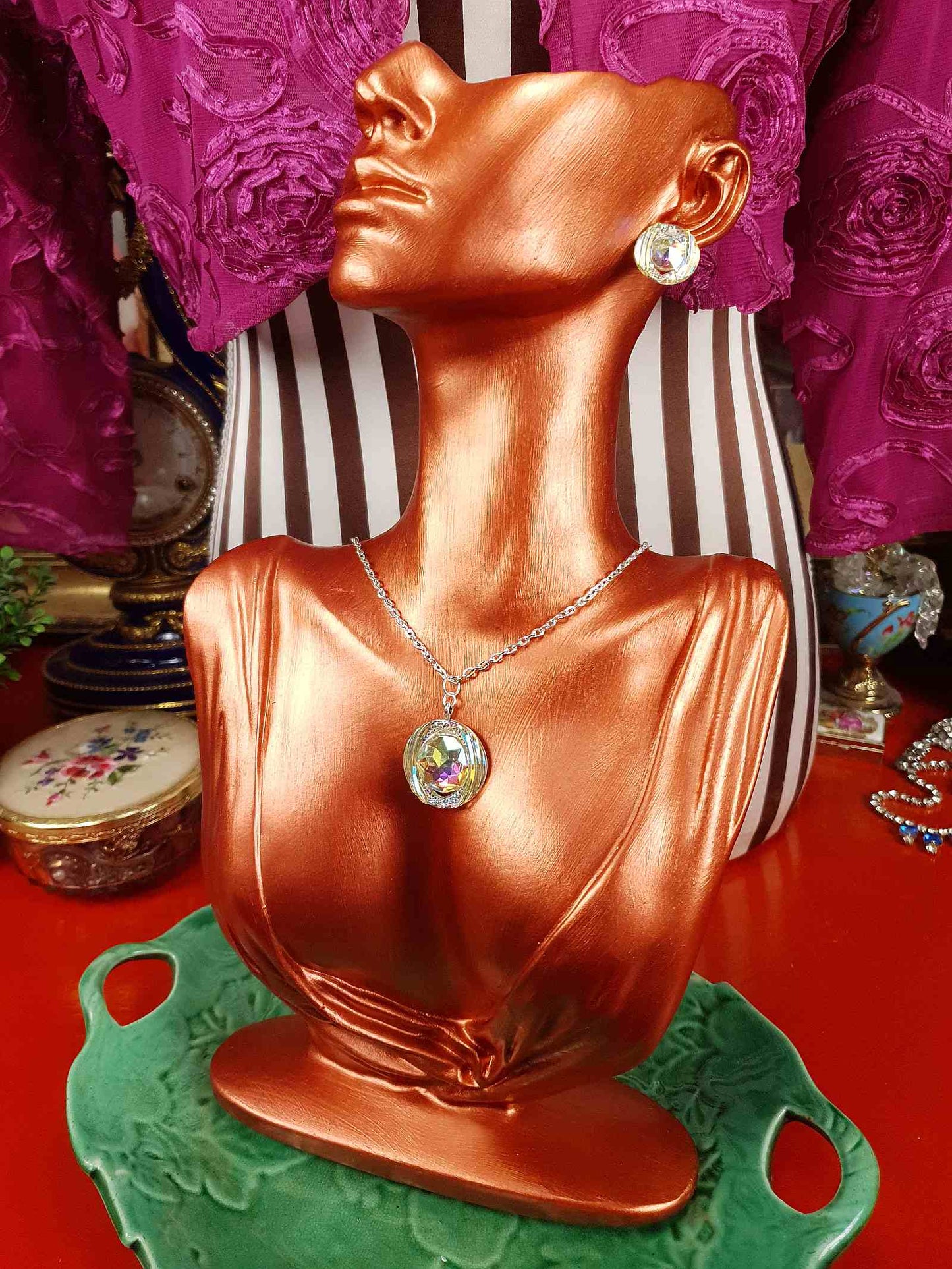 Vintage Aurora Borealis Resin Necklace Earrings Set Y2K