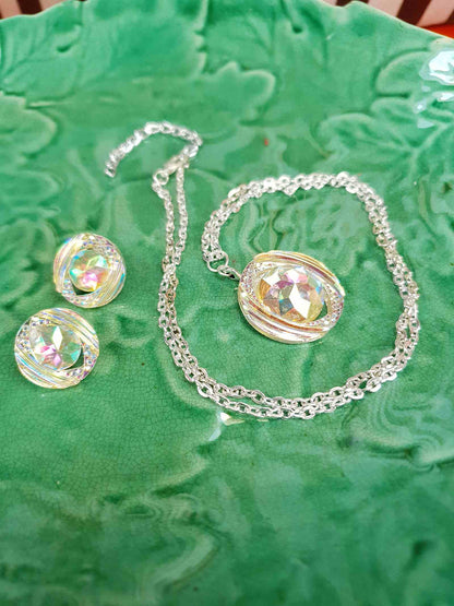 Vintage Aurora Borealis Resin Necklace Earrings Set Y2K