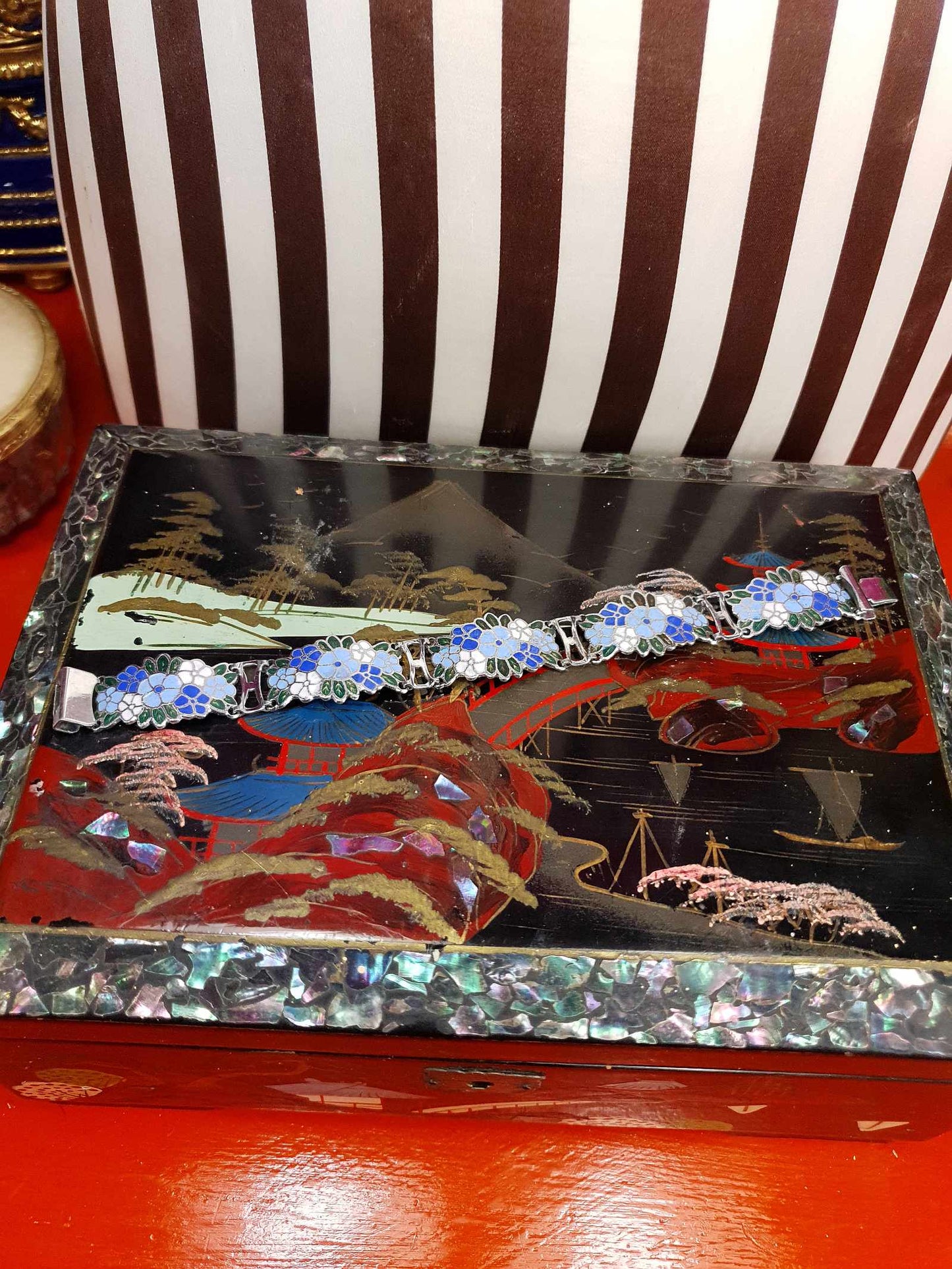 Vintage 1980s Blue Floral Cloisonne Bracelet Flower