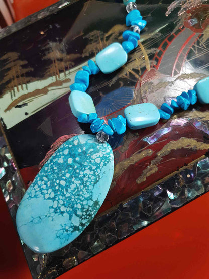 Vintage Turquoise Blue Ceramic Boho Glass Necklace Y2K