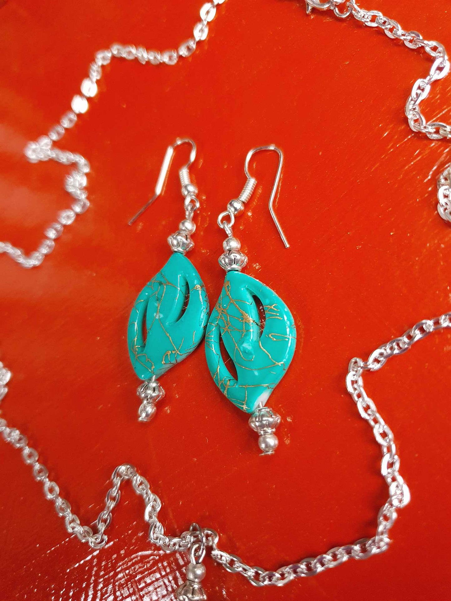 Vintage Y2K Turquoise Resin Necklace Earring Set