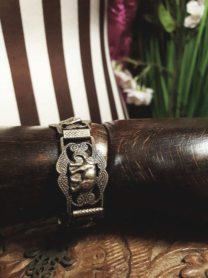 Vintage 1920s Silver Elephant Bracelet Antique Marked Boho Bohemian