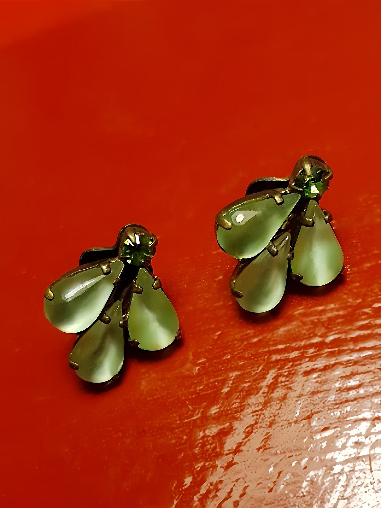 Vintage 1930s Green Earrings Teardrop Cabochon Rhinestone Clip-Ons Brass
