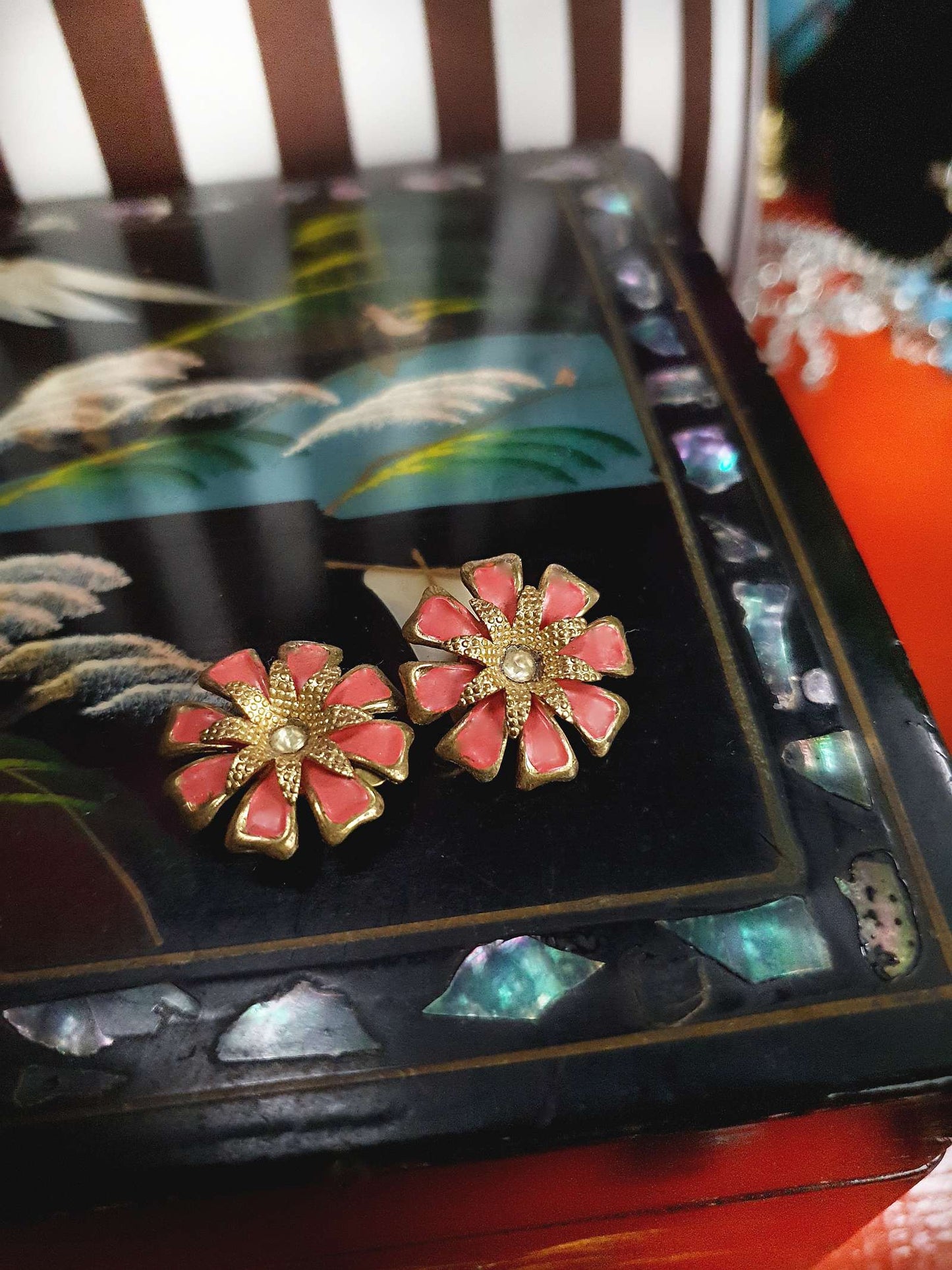 Vintage 1950s Peach Enamel Flower Earrings Rhinestone Clip-Ons Retro Floral
