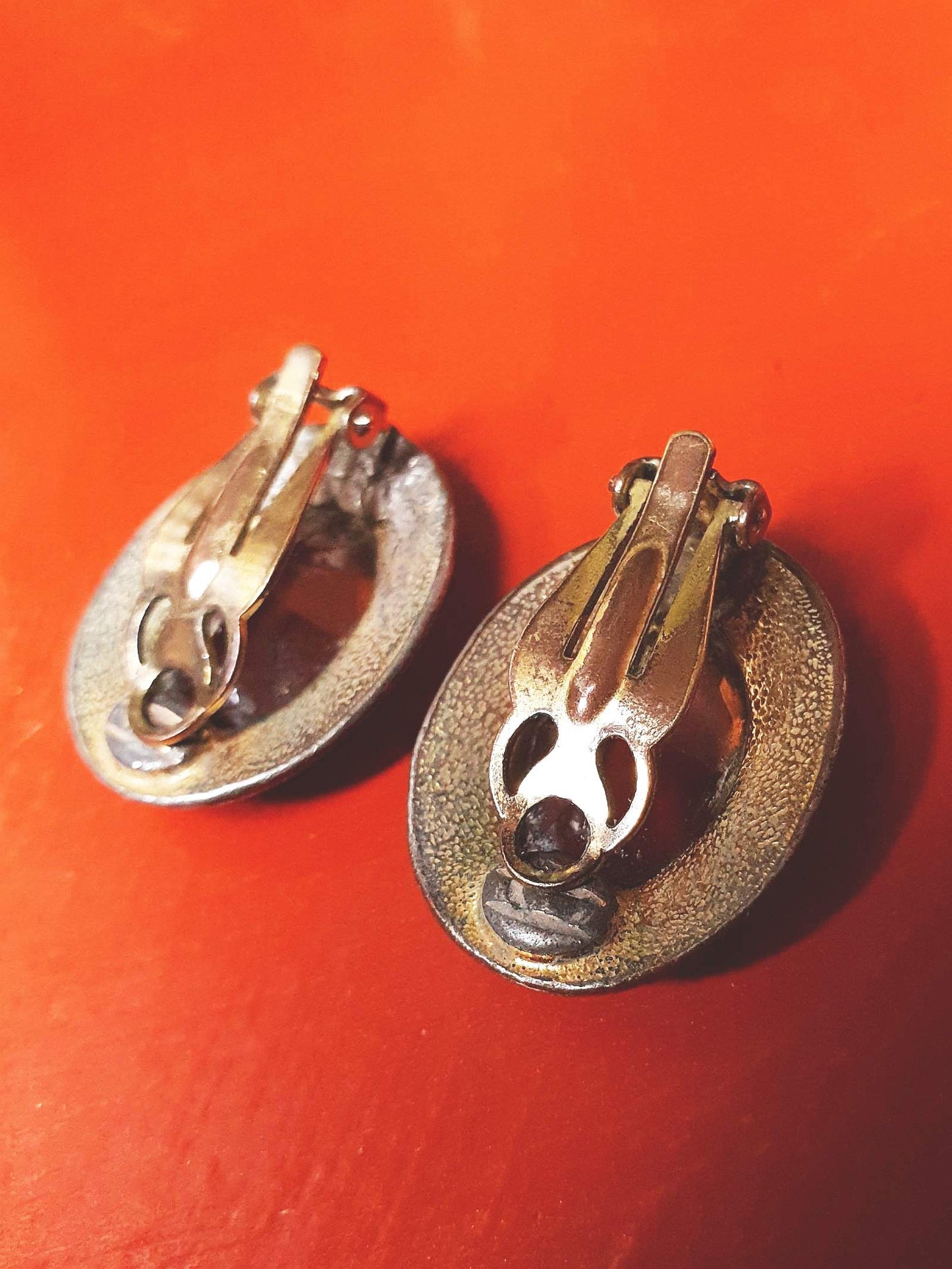 Vintage 1950s Oval Amber Glass Rhinestone Earrings Clip On Greek Key Mid-Century