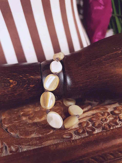 Vintage 1950s Mother of Pearl Bracelet Mid-Century MOP