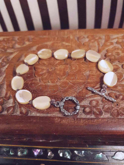 Vintage 1950s Mother of Pearl Bracelet Mid-Century MOP