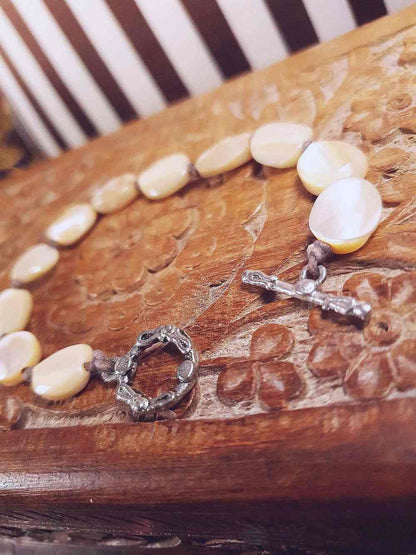 Vintage 1950s Mother of Pearl Bracelet Mid-Century MOP