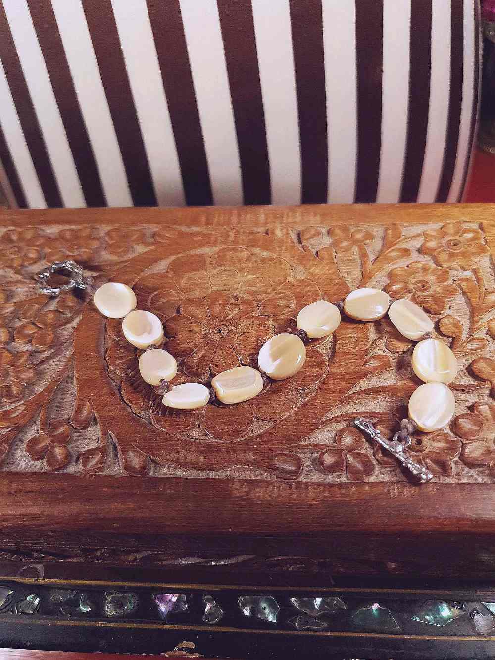 Vintage 1950s Mother of Pearl Bracelet Mid-Century MOP