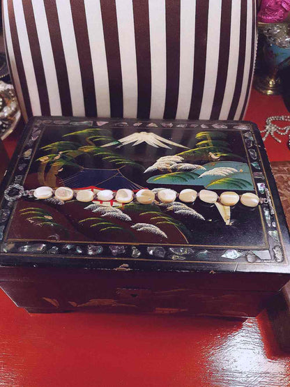 Vintage 1950s Mother of Pearl Bracelet Mid-Century MOP